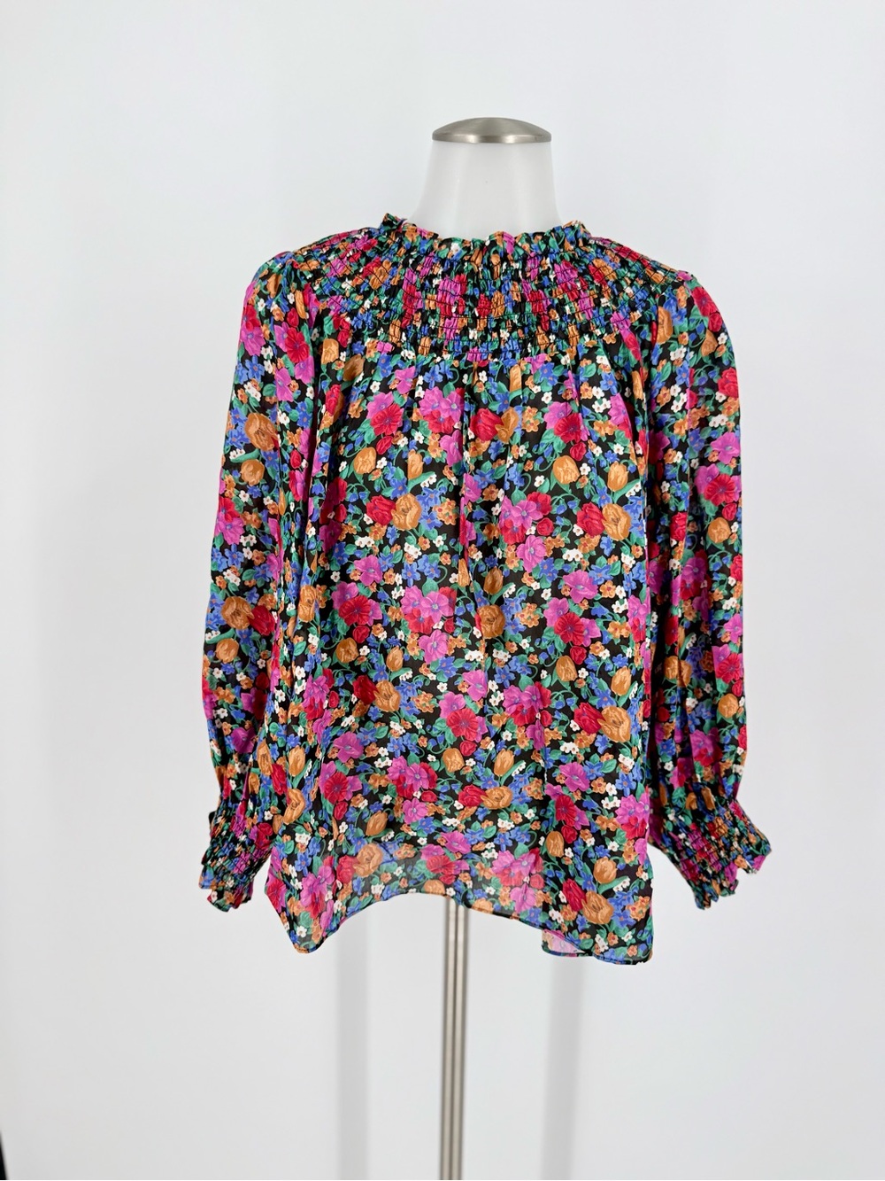 RIXO Black Floral Smocked-Neck Long Sleeve Blouse